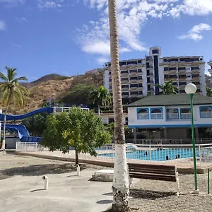 Apartamento La Mansión Apto En El Rodadero Al Lado De Centro Comercial Arrecife, Santa Marta (Magdalena)